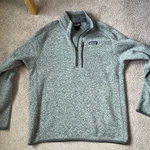 Men’s Patagonia Better Sweater Size Medium in Grey